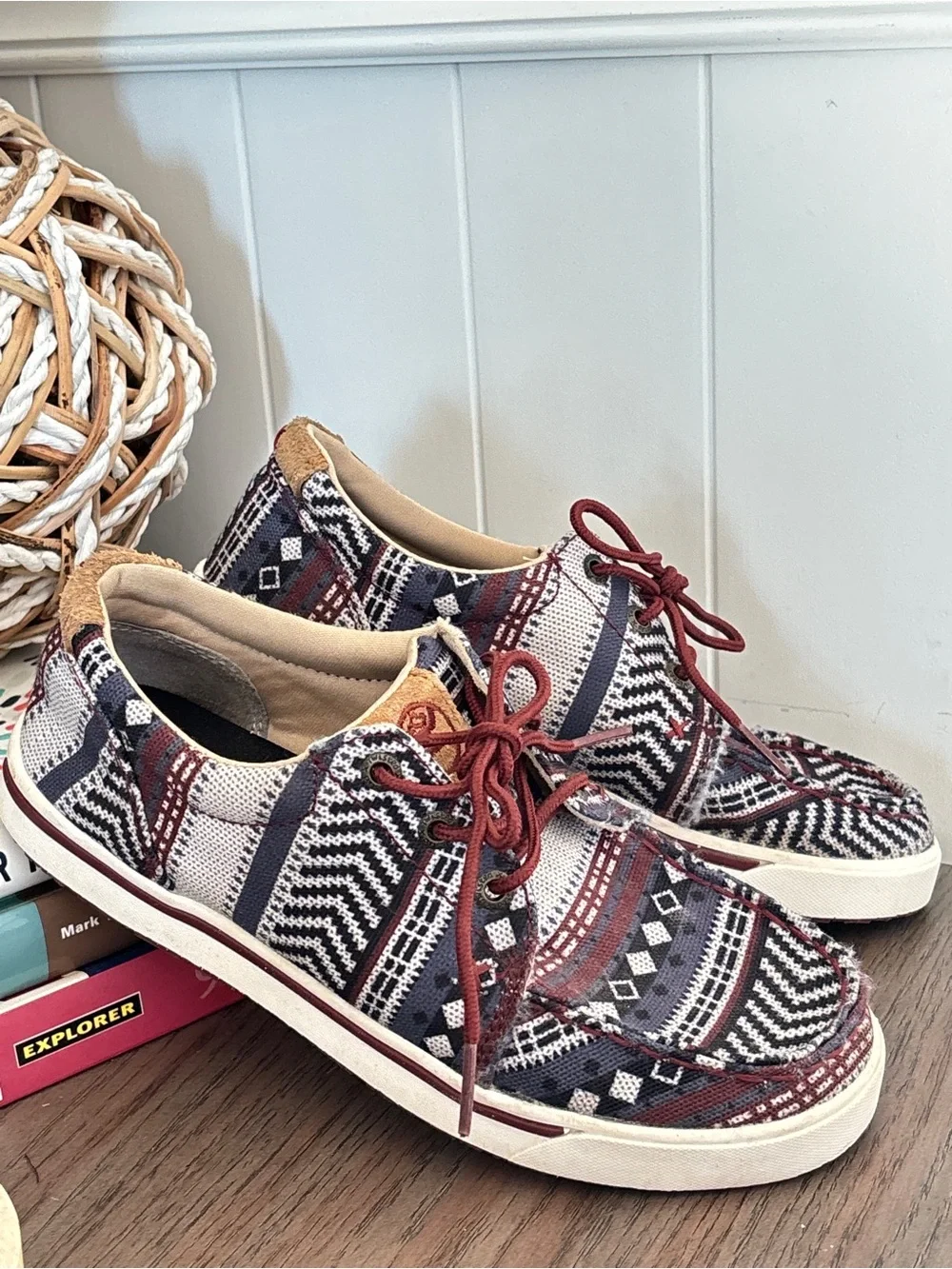Twisted X Youth Casual Patterned Lace-Up Boat Shoes Size 3M Southwest Tribal